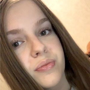 Meet your Posher, Katilyn griffith